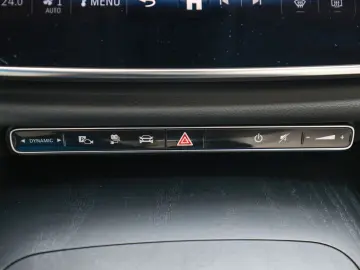 MERCEDES-BENZ E 300 e T Avantgarde Advanced AHK Dist&hellip;