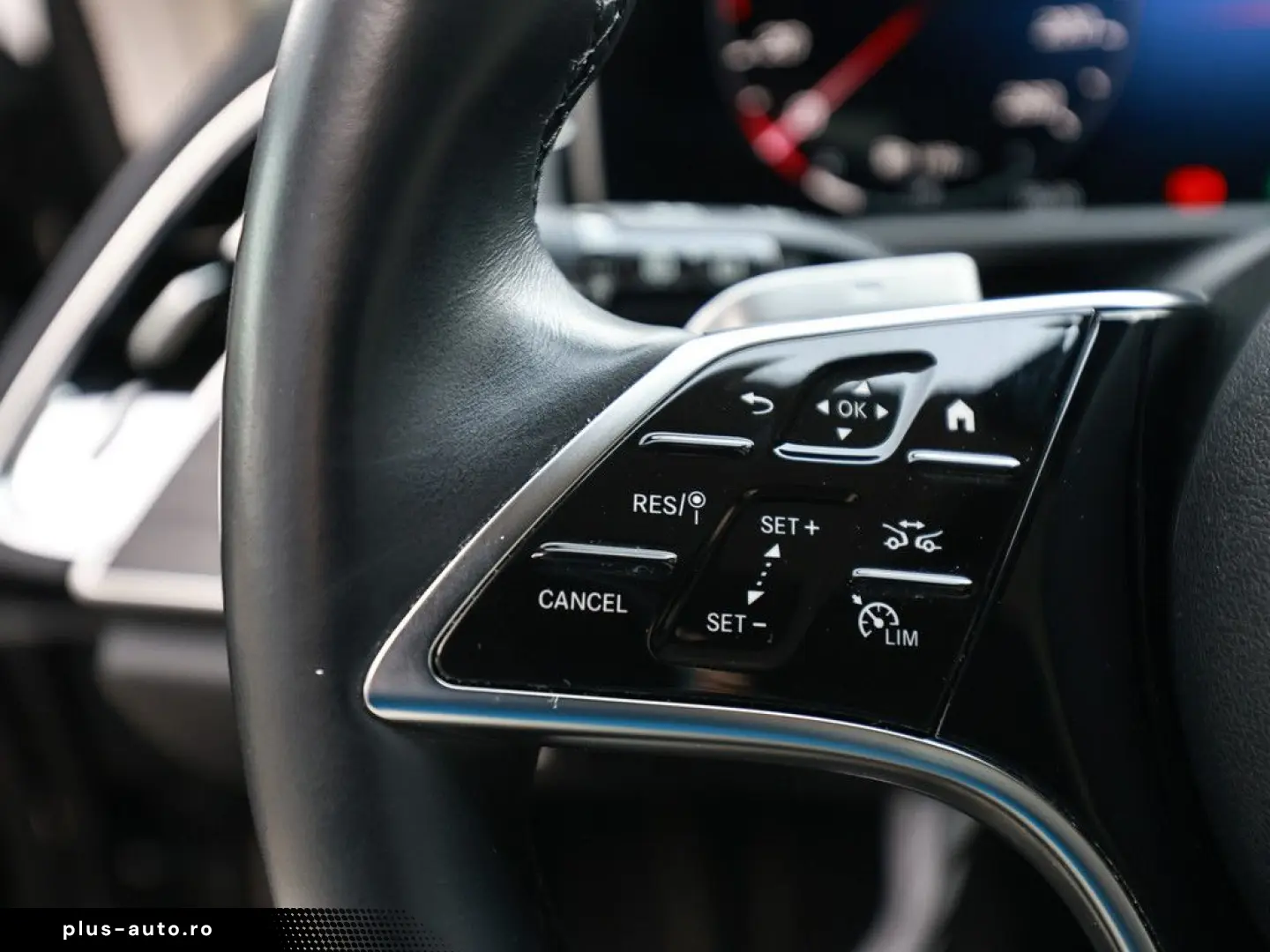 MERCEDES-BENZ E 300 e T Avantgarde Advanced AHK Dist&hellip;