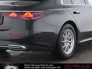 MERCEDES-BENZ E 200 BEIGE PANO SUPERSCREEN Avantgard&hellip;