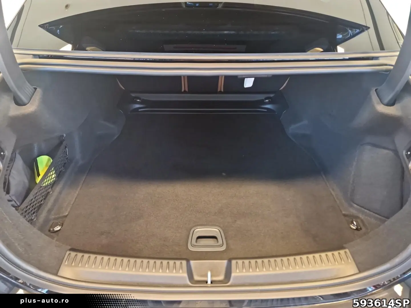 MERCEDES-BENZ E 220 d AMG  Night Burmester 360  DIST&hellip;