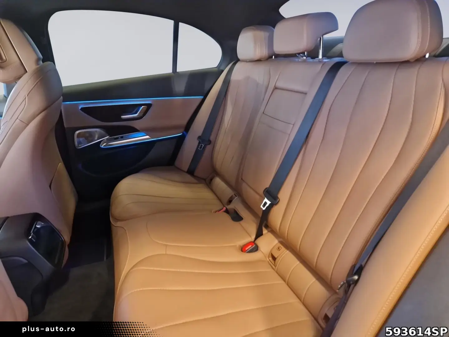 MERCEDES-BENZ E 220 d AMG  Night Burmester 360  DIST&hellip;