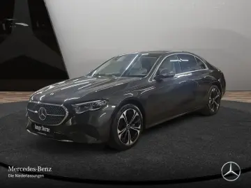 MERCEDES-BENZ E 300 e Avantgarde Adv.  PANO FAHRASS  DIGI