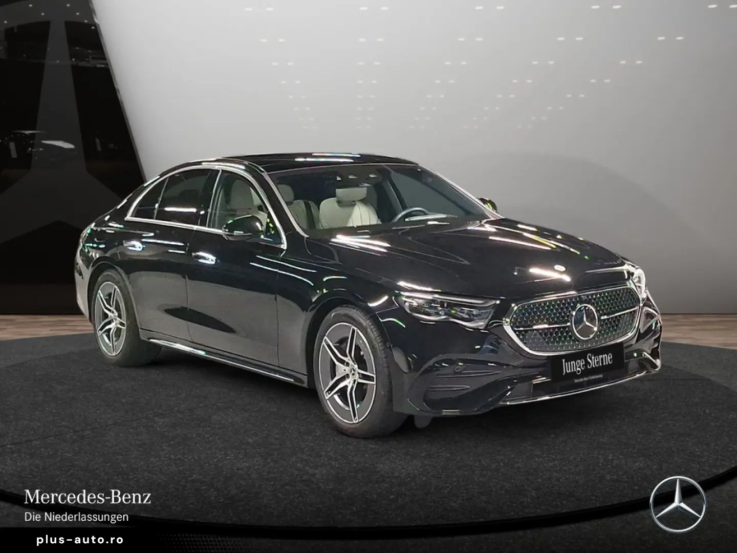 MERCEDES-BENZ E 200 AMG Prem  PANO HUD DISTR HUD Bur4D MBUX