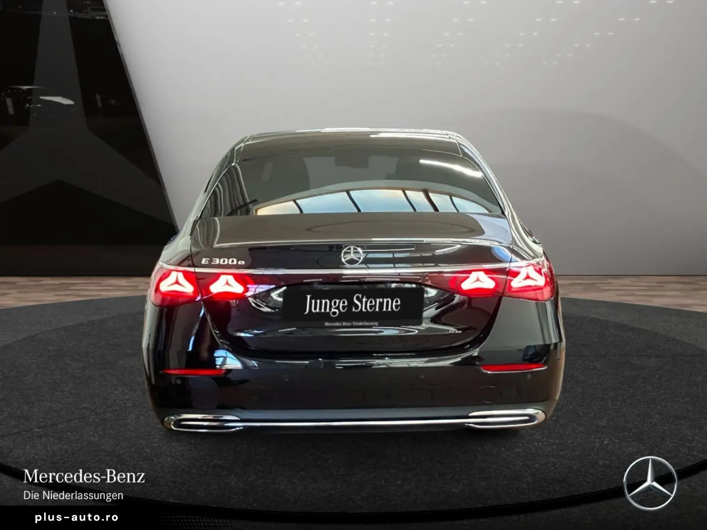 MERCEDES-BENZ E 300 e Avantgarde Adv.  PANO FAHRASS &hellip;