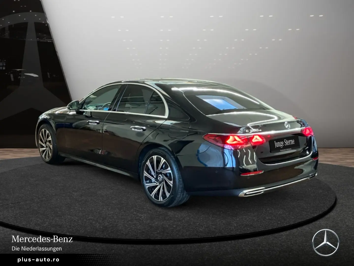 MERCEDES-BENZ E 300 e Avantgarde Adv.  PANO FAHRASS &hellip;