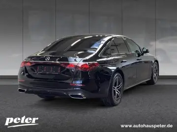 MERCEDES-BENZ E 200 Limousine AMG SUPERSCREEN DIGITAL 360