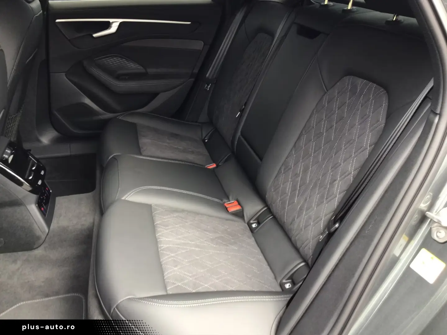 Audi A6 Sedan TDI quattro 150 kW S tronic