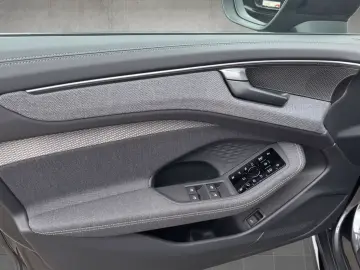 Audi A6 Limo TDI quattro S tronic B&O HUD Pano