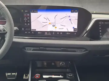 Audi A6 Limo TDI quattro S tronic B&O HUD Pano
