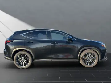 LEXUS NX 350h LUXURY MARK LEVINSON