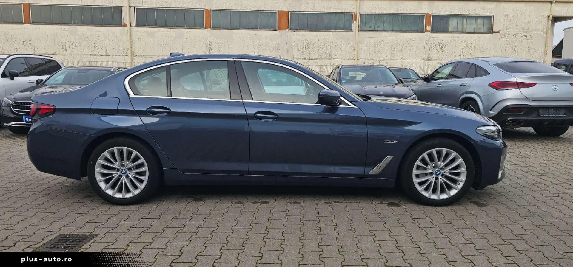 BMW 530 530 e xDrive Luxury Line