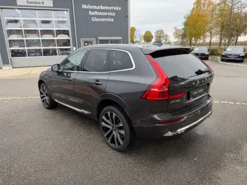 VOLVO XC60 Ultimate Bright Plug-In Hybrid T8