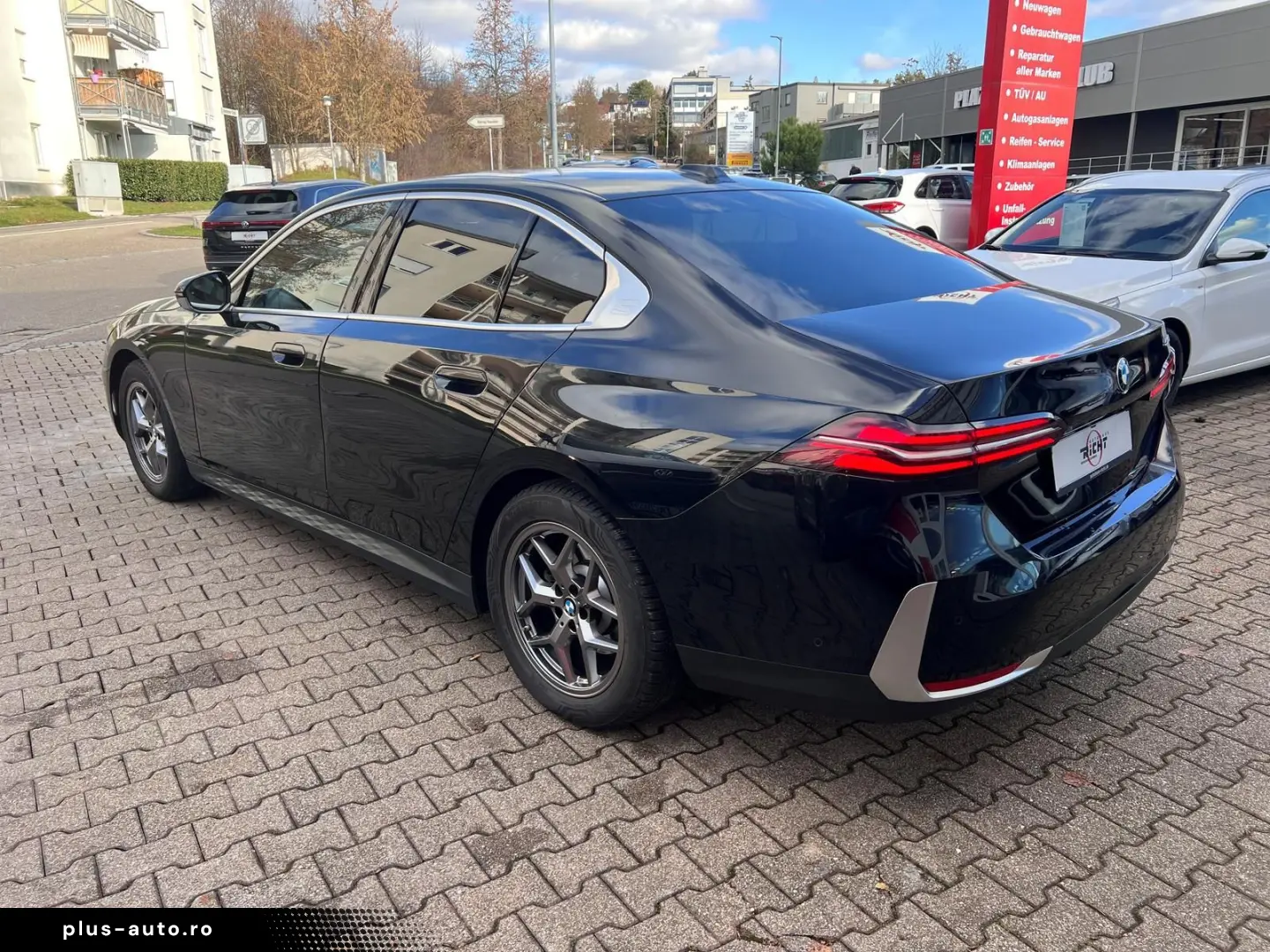 BMW 520d Limousine HUD H&K Sitzebelüftung 360