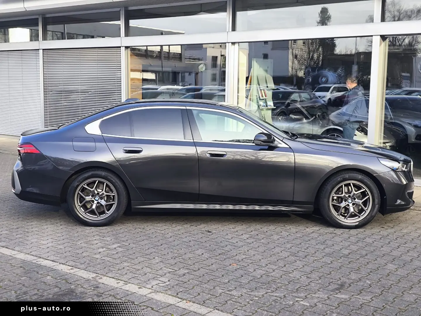 BMW 520 d VIRTU MEMO LEDER PROF LED SHZ HEAD H&K 360