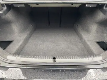 BMW 520i  Kamera Sitzbelüftung 4xSHZ Klima 4 Zonen