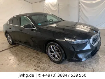BMW 520d Limousine LED  360 HeadUp Sitzklima Memory