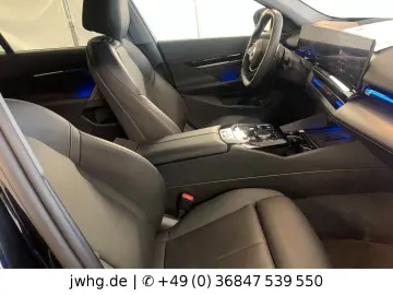 BMW 520d Limousine LED  360 HeadUp Sitzklima Memory