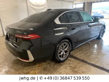 BMW 520d Limousine LED  360 HeadUp Sitzklima Memory