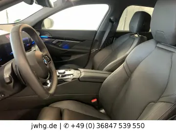 BMW 520d Limousine LED  360 HeadUp Sitzklima Memory