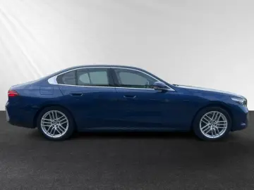 BMW 520i Sitzbelüft. Standhzg. 19 LMR Head-Up