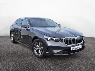 BMW 520i 360 KAM HUD SITZBELÜFTUNG HK