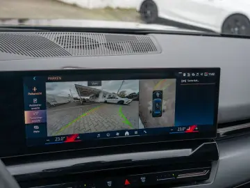 BMW 520i 360 KAM HUD SITZBELÜFTUNG HK