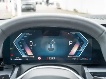 BMW 520i 360 KAM HUD SITZBELÜFTUNG HK