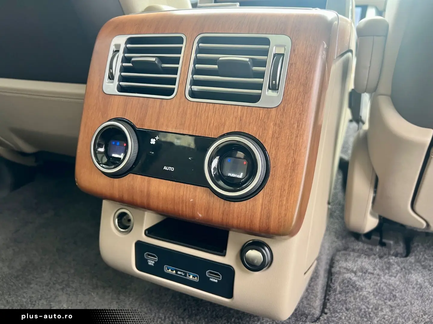 LAND ROVER Range Rover 3.0 P400 Autobiography Lang HUD