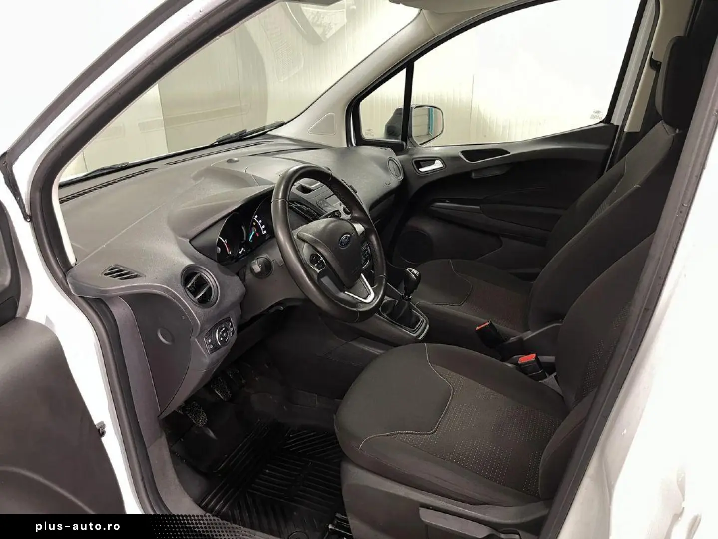 Ford Transit Courier