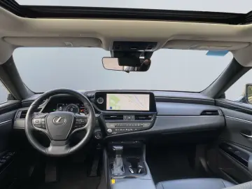 LEXUS ES 300 h Executive Line  Bi-LED Leder GSD