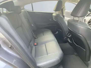 LEXUS ES 300 h Executive Line  Bi-LED Leder GSD