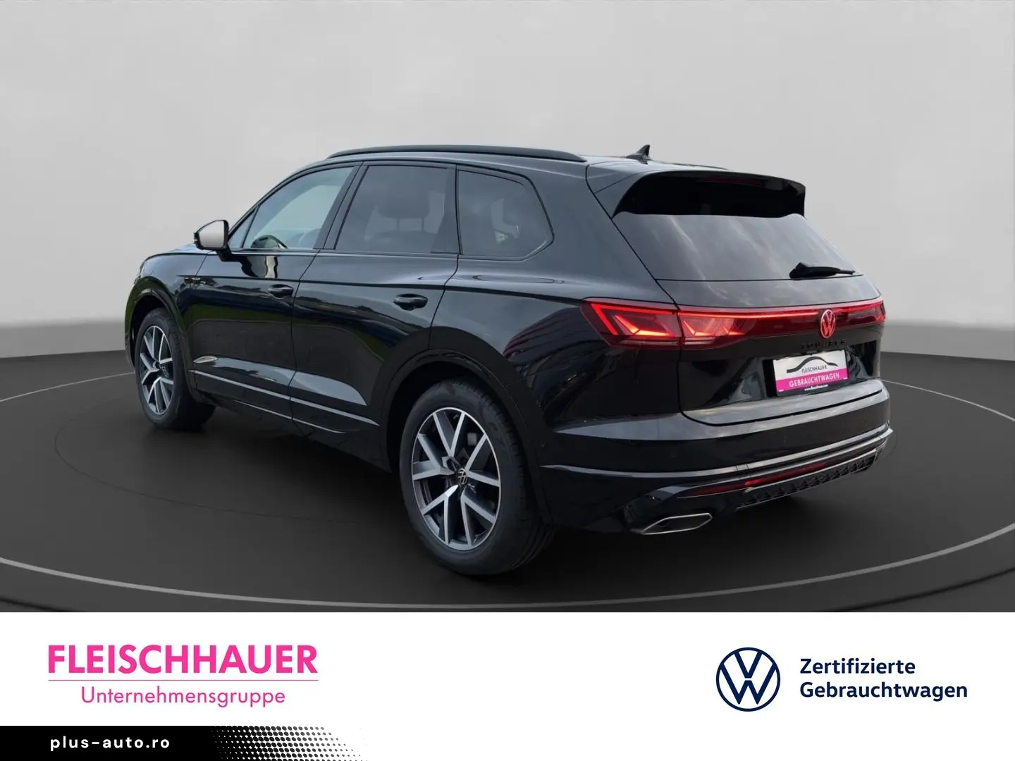 VW Touareg TDI 4Motion R-Line V6 DSG LEDER PANO
