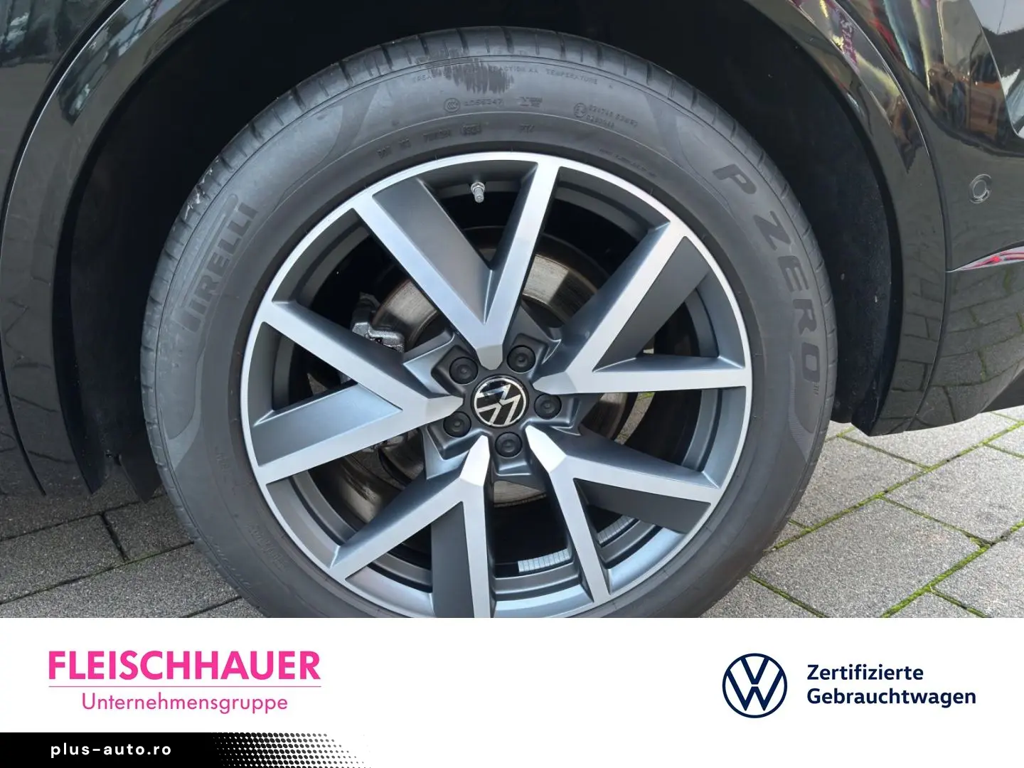 VW Touareg TDI 4Motion R-Line V6 DSG LEDER PANO