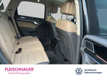 VW Touareg TDI 4Motion R-Line V6 DSG LEDER PANO