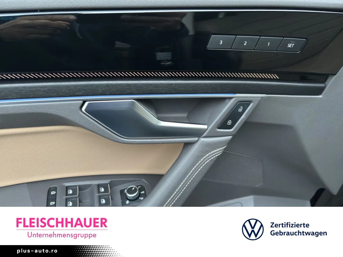 VW Touareg TDI 4Motion R-Line V6 DSG LEDER PANO