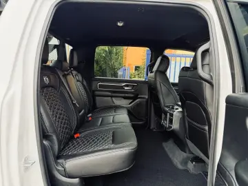 DODGE V8 OFFROAD LIFT BÜGEL LED 4X4 NAVI AHK GARANTIE