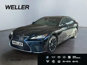 LEXUS LS 500 h E-FOUR Executive Line  Luftfeder HUD 36