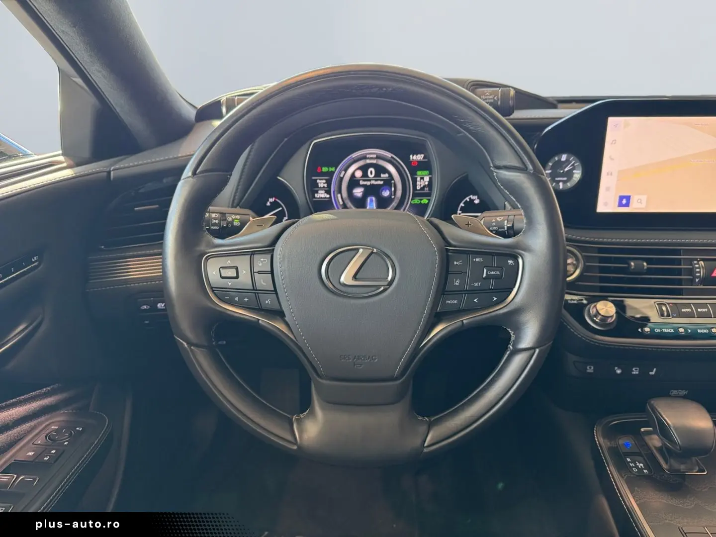 LEXUS LS 500 h E-FOUR Executive Line  Luftfeder HUD 36