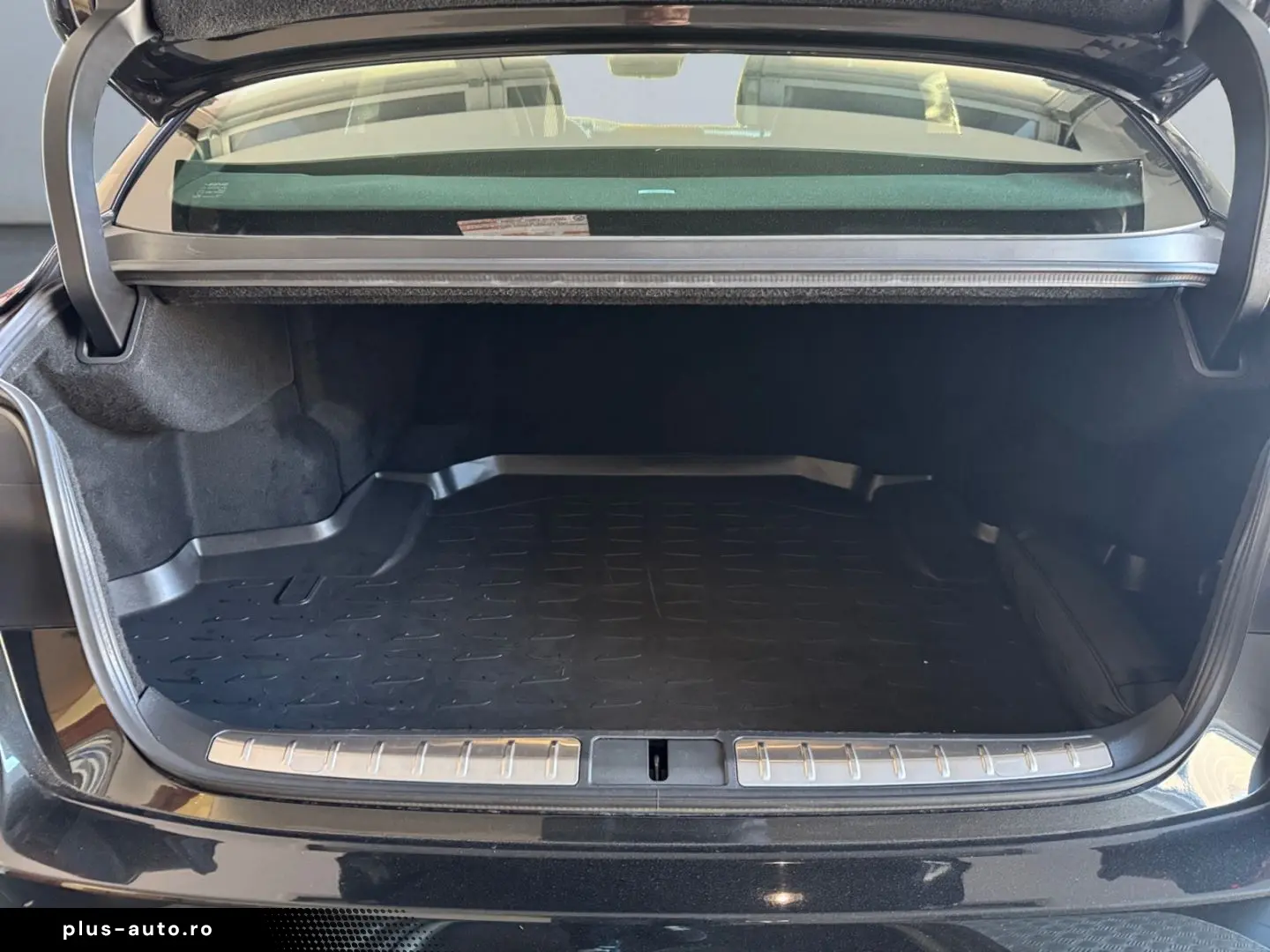 LEXUS LS 500 h E-FOUR Executive Line  Luftfeder HUD 36