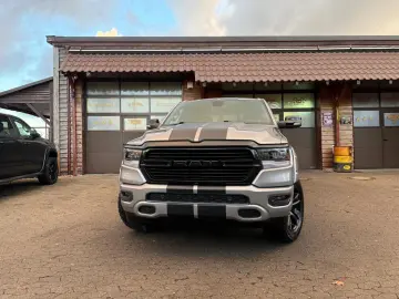 DODGE V8 AHK NAVI LONGBED OFFROAD ALCANTARA LIFT LED