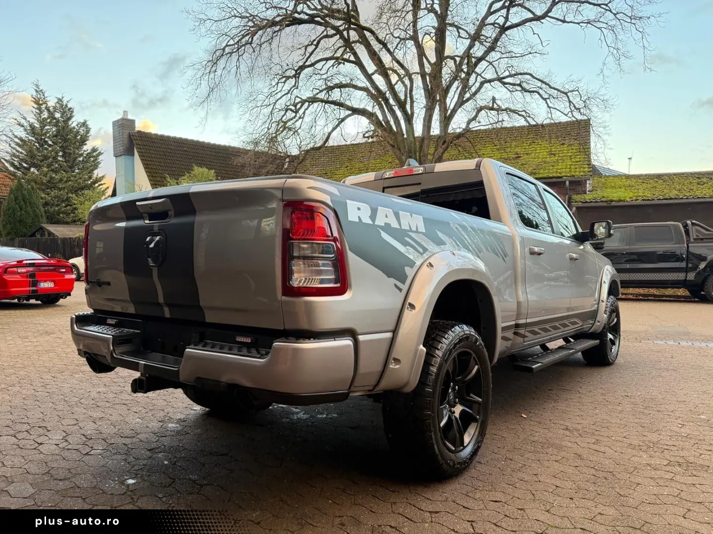 DODGE V8 AHK NAVI LONGBED OFFROAD ALCANTARA LIFT LED