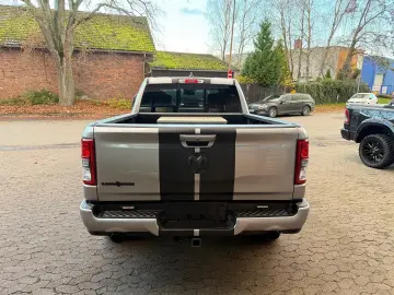 DODGE V8 AHK NAVI LONGBED OFFROAD ALCANTARA LIFT LED