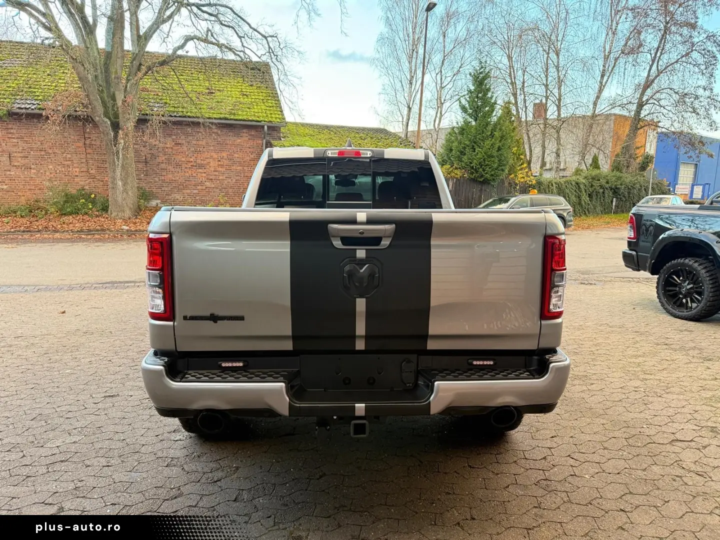 DODGE V8 AHK NAVI LONGBED OFFROAD ALCANTARA LIFT LED