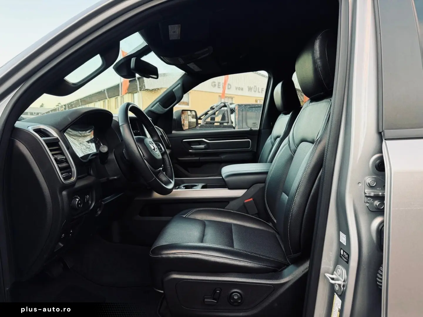 DODGE V8 AHK NAVI LONGBED OFFROAD ALCANTARA LIFT LED