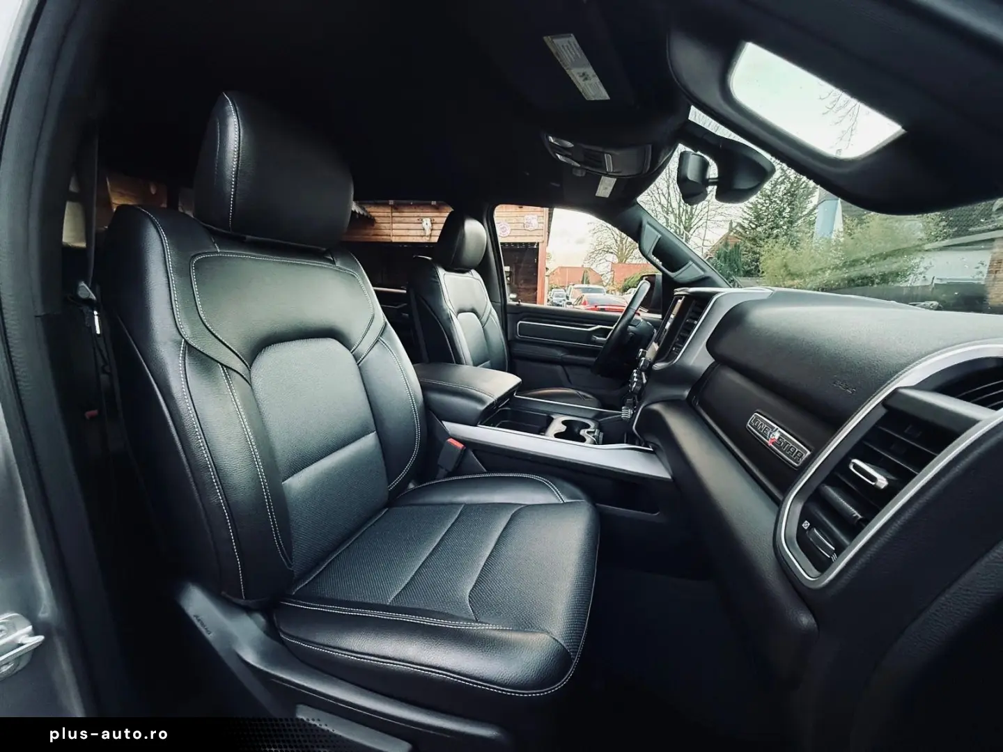 DODGE V8 AHK NAVI LONGBED OFFROAD ALCANTARA LIFT LED