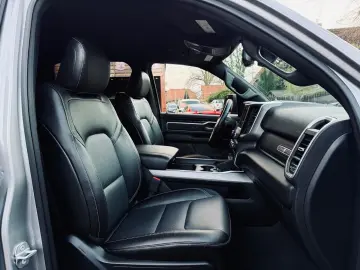 DODGE V8 AHK NAVI LONGBED OFFROAD ALCANTARA LIFT LED