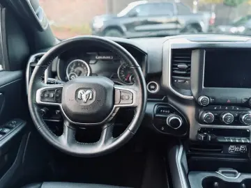 DODGE V8 AHK NAVI LONGBED OFFROAD ALCANTARA LIFT LED