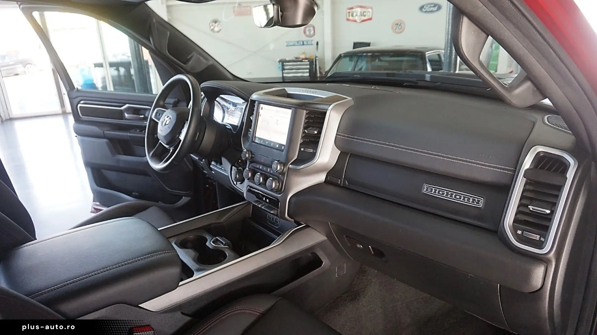 DODGE RAM 1500 HEMI V8eTorque Crew_Cab hoch-breit AHK