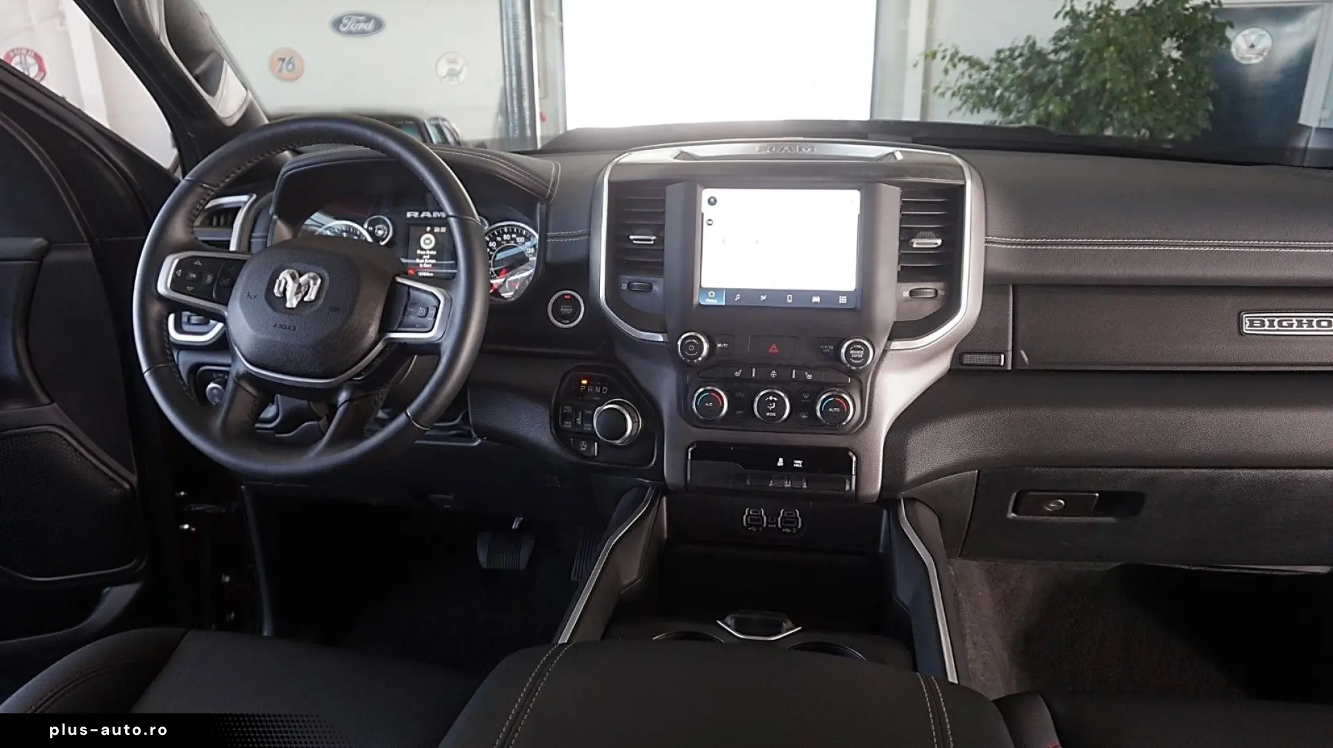 DODGE RAM 1500 HEMI V8eTorque Crew_Cab hoch-breit AHK