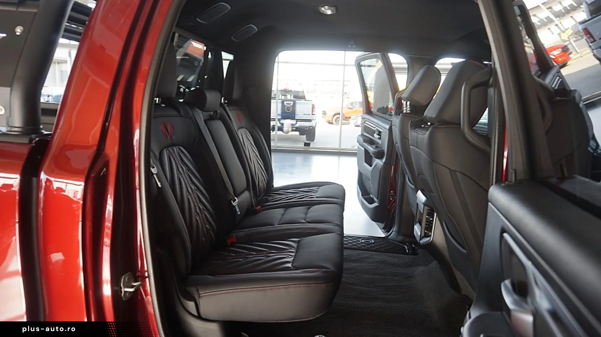 DODGE RAM 1500 HEMI V8eTorque Crew_Cab hoch-breit AHK